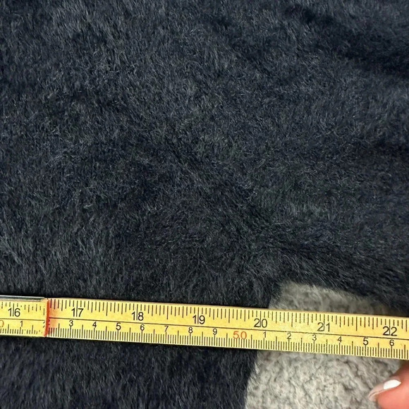 Y2K bebe Fuzzy Sweater womens size Medium Large Jet Black Semi Crop 90s - Picture 14 of 16